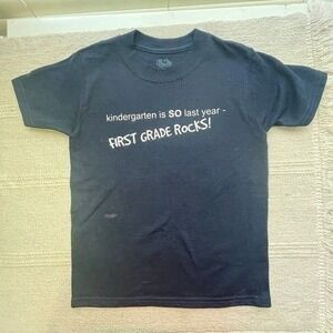 Navy Tee Shirt "Kindergarten is SO last year - FIRST GRADE ROCKS", XS 4-5